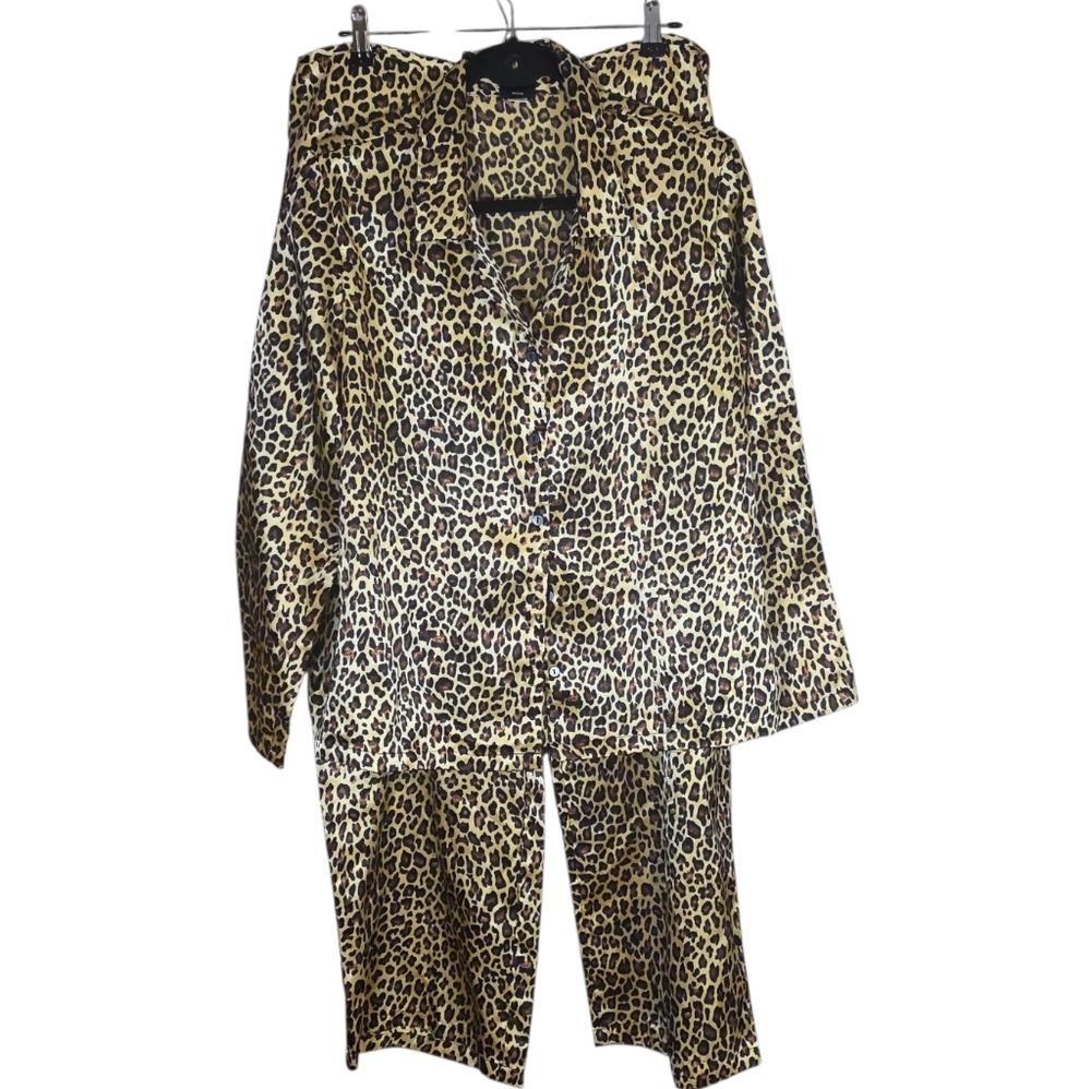 Frederick's of Hollywood Leopard Print Satin Pajama Set in Gold and Black